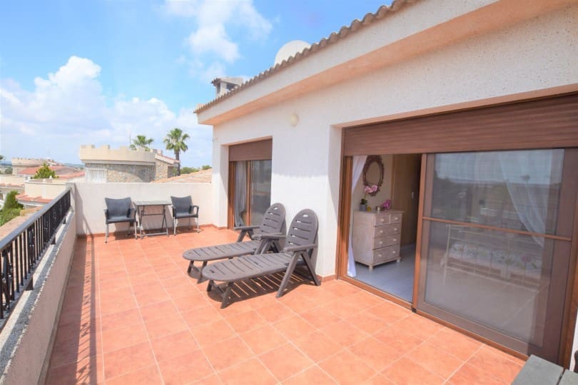 5 Zimmer Villa zu verkaufen in Ciudad Quesada mit Pool - 899.000 € (Ref: 9996483)