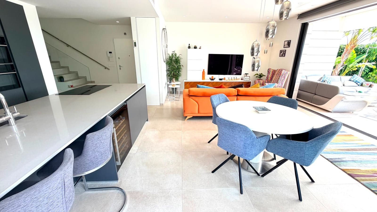 4 Zimmer Villa zu verkaufen in Los Montesinos - 595.000 € (Ref: 9997888)
