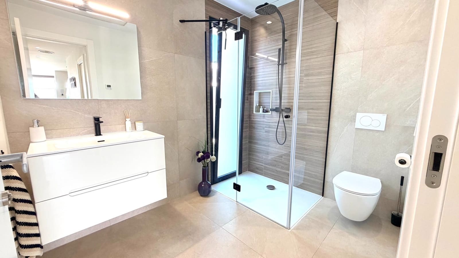 4 Zimmer Villa zu verkaufen in Los Montesinos - 595.000 € (Ref: 9997888)