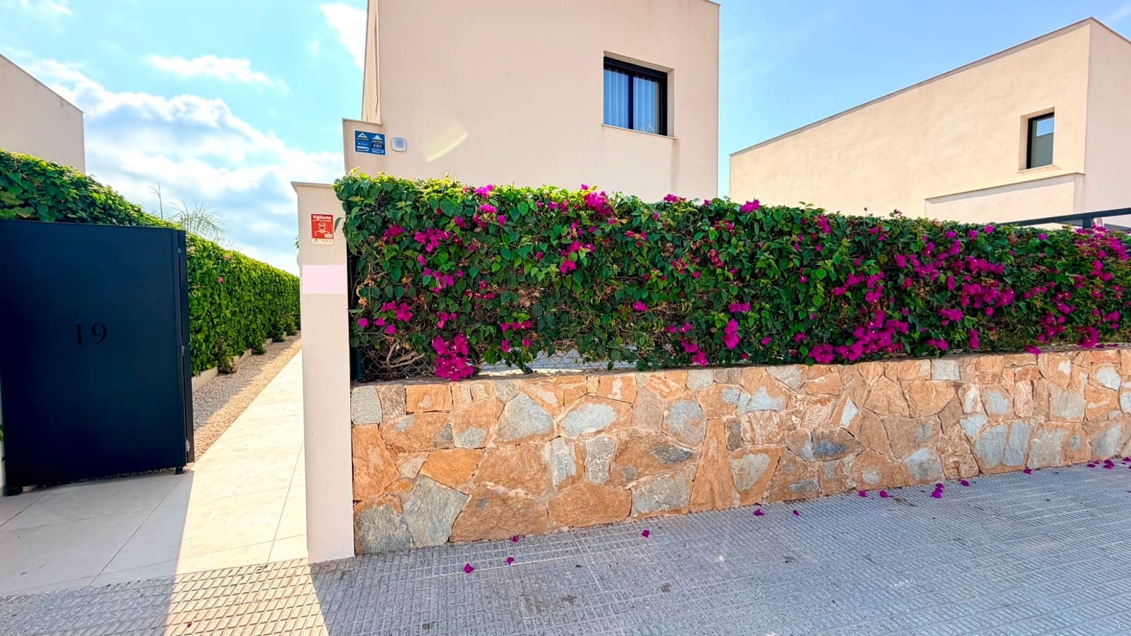 4 Zimmer Villa zu verkaufen in Los Montesinos - 595.000 € (Ref: 9997888)