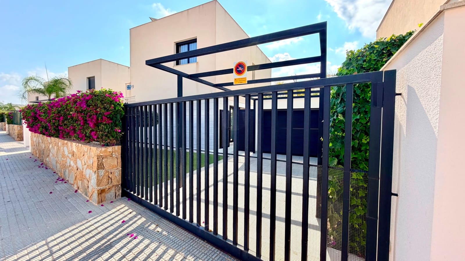 4 Zimmer Villa zu verkaufen in Los Montesinos - 595.000 € (Ref: 9997888)