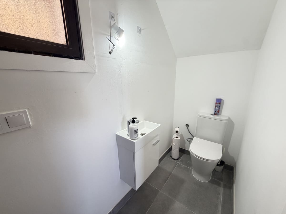 3 quarto Moradia para venda em Villamartin com garagem - 222 000 € (Ref: 9997889)