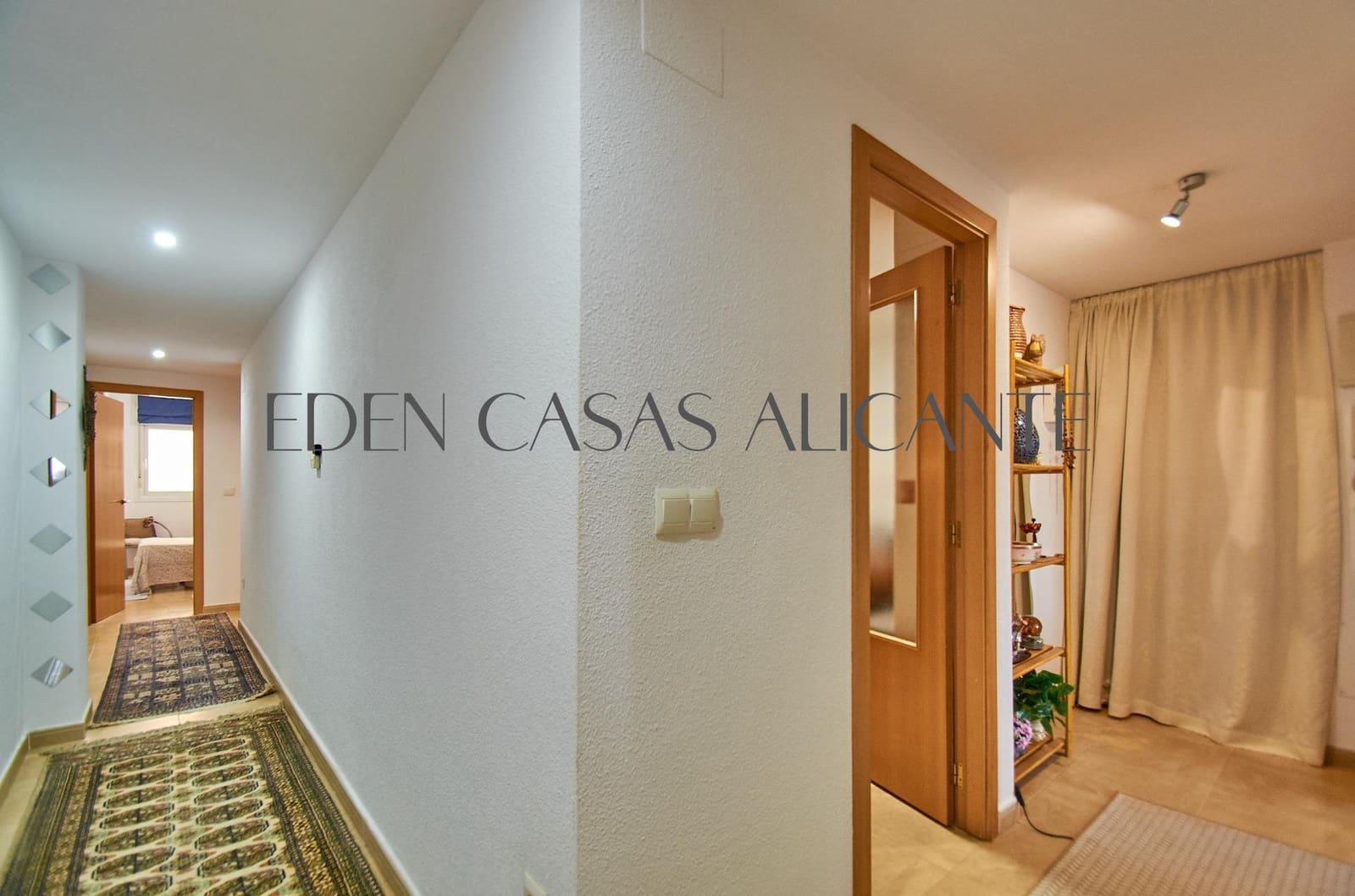 3 soveværelse Lejlighed til salg i El Campello med garage - € 289.000 (Ref: 10003828)