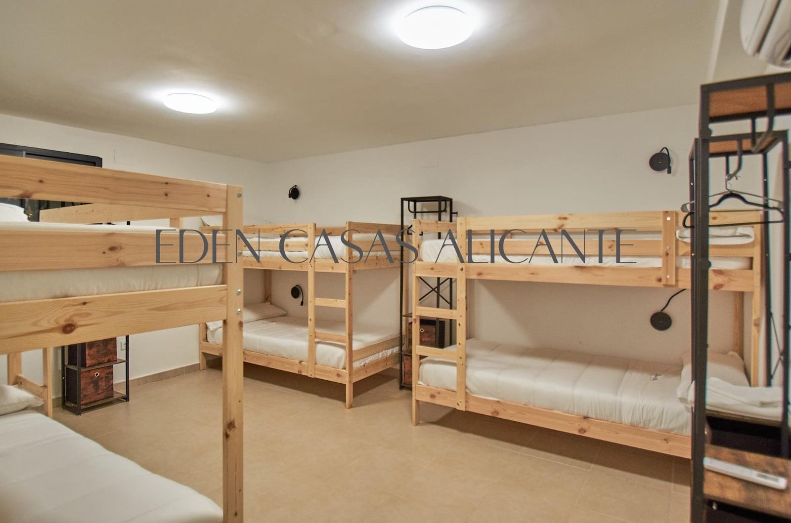 9 makuuhuone Huvila myytävänä paikassa Busot mukana uima-altaan - 1 500 000 € (Ref: 10017641)