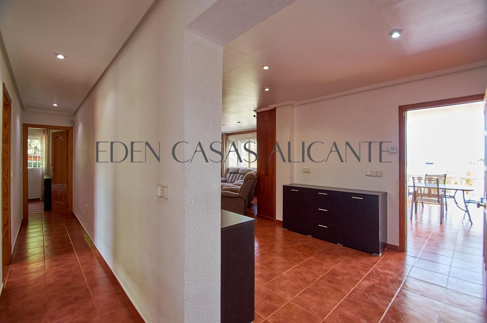 3 slaapkamer Villa te koop in Muchamiel / Mutxamel met zwembad - € 419.900 (Ref: 10047485)