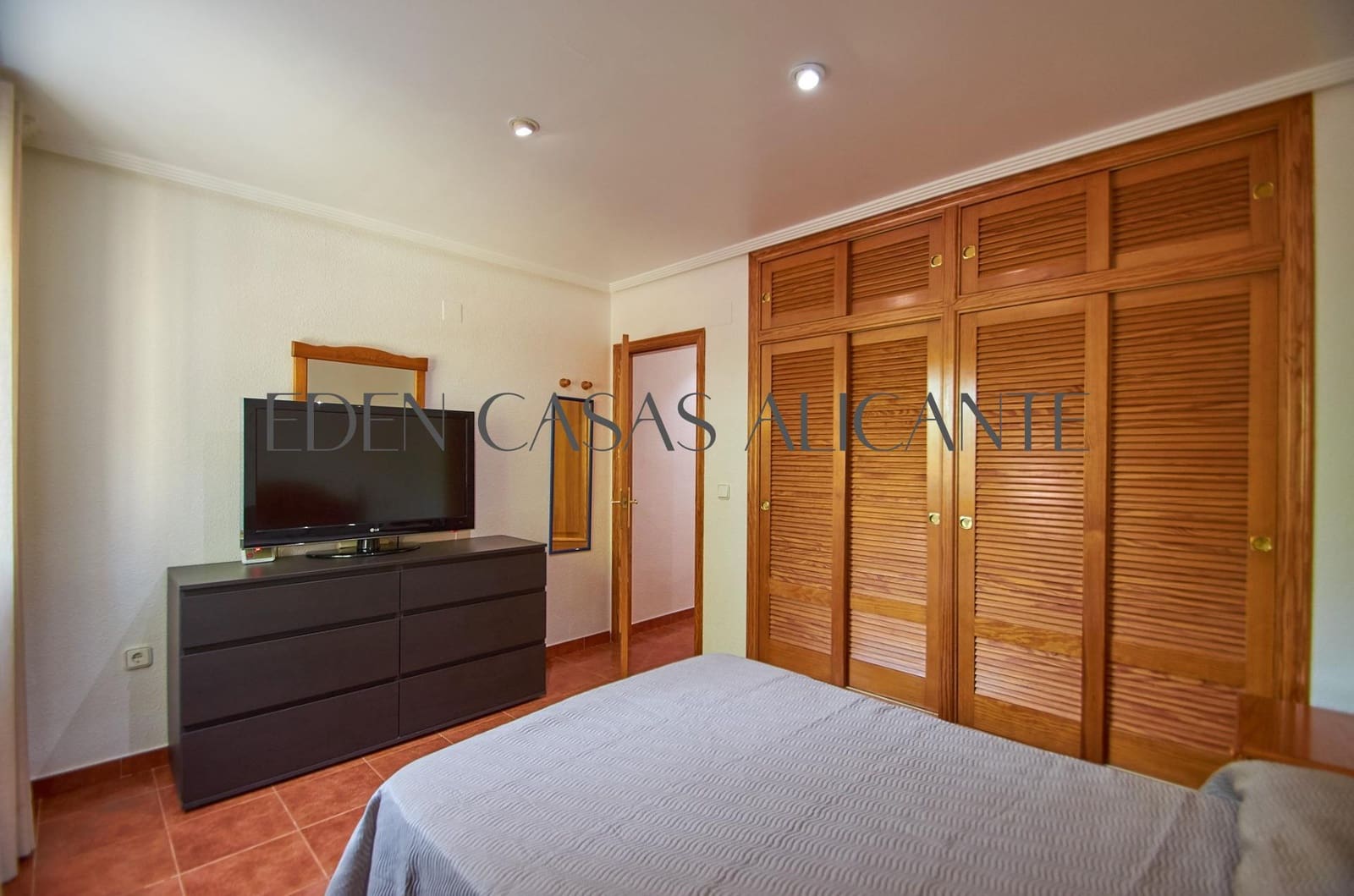 3 slaapkamer Villa te koop in Muchamiel / Mutxamel met zwembad - € 419.900 (Ref: 10047485)