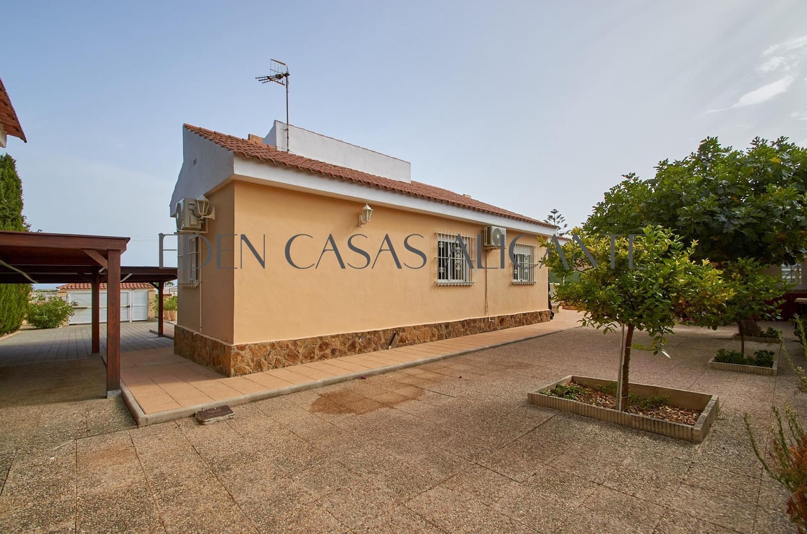3 slaapkamer Villa te koop in Muchamiel / Mutxamel met zwembad - € 419.900 (Ref: 10047485)