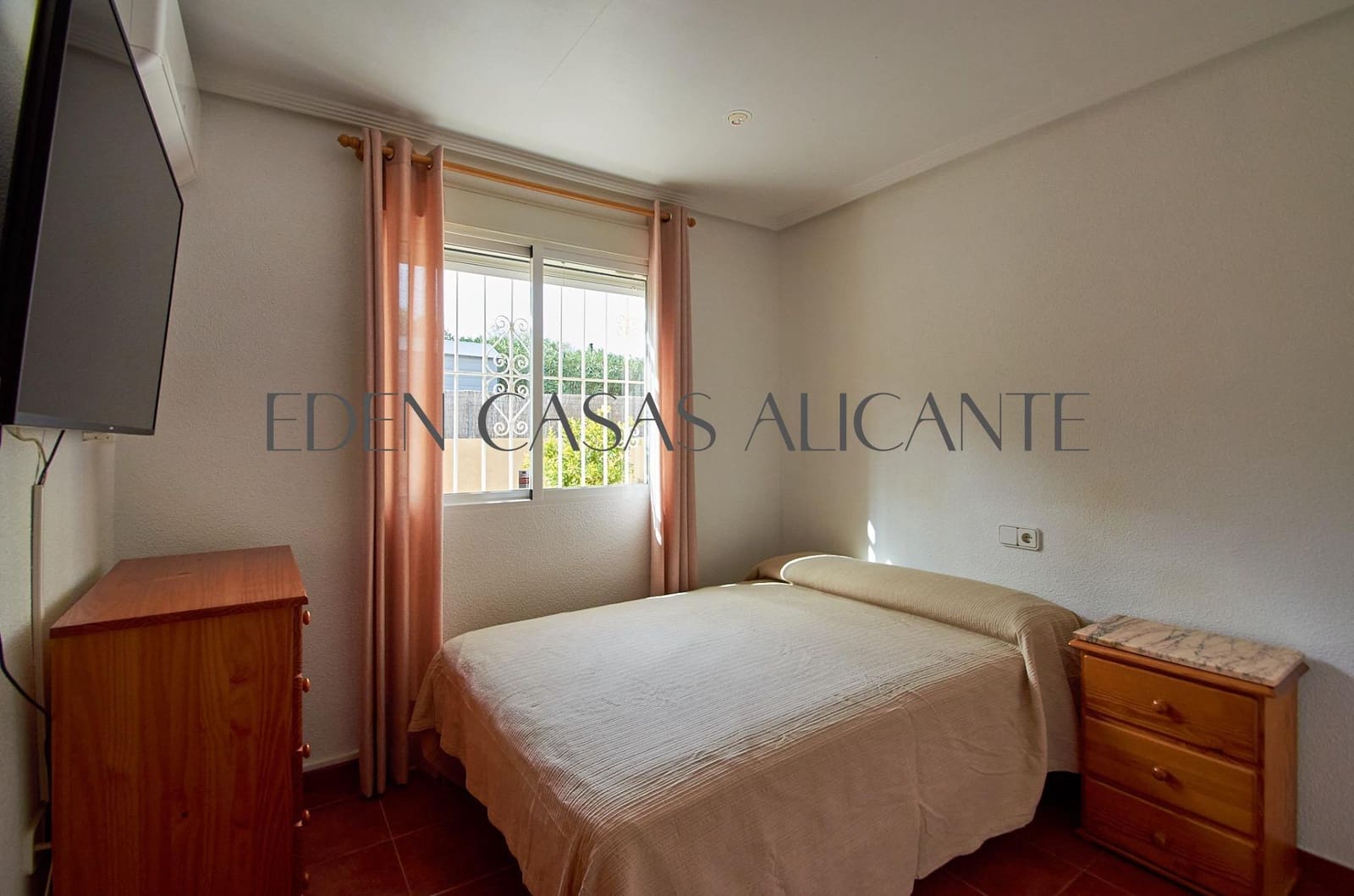 3 slaapkamer Villa te koop in Muchamiel / Mutxamel met zwembad - € 419.900 (Ref: 10047485)