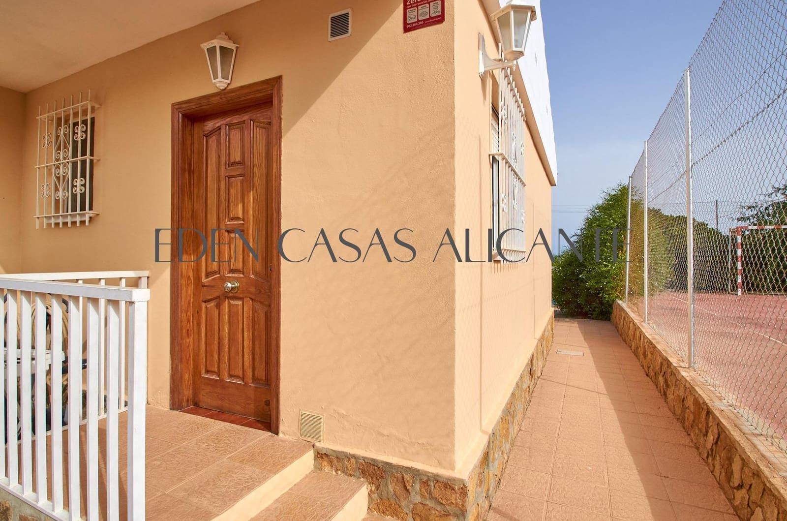 3 slaapkamer Villa te koop in Muchamiel / Mutxamel met zwembad - € 419.900 (Ref: 10047485)