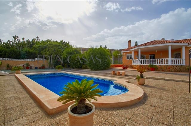Chalet de 3 habitaciones en Muchamiel / Mutxamel en venta con piscina - 419.900 € (Ref: 10047485)