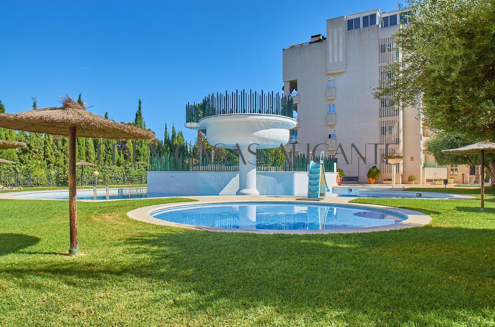 3 makuuhuone Asunto myytävänä paikassa Playa de San Juan mukana uima-altaan - 420 000 € (Ref: 10086354)