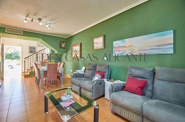 3 sovrum Radhus till salu i Muchamiel / Mutxamel med pool garage - 370 000 € (Ref: 10089614)