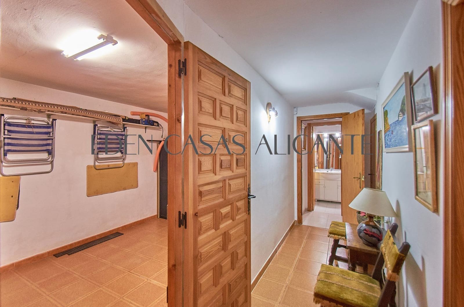 4 makuuhuone Bungalow myytävänä paikassa San Juan de Alicante / Sant Joan d'Alacant mukana 
autotalli - 550 000 € (Ref: 10100364)