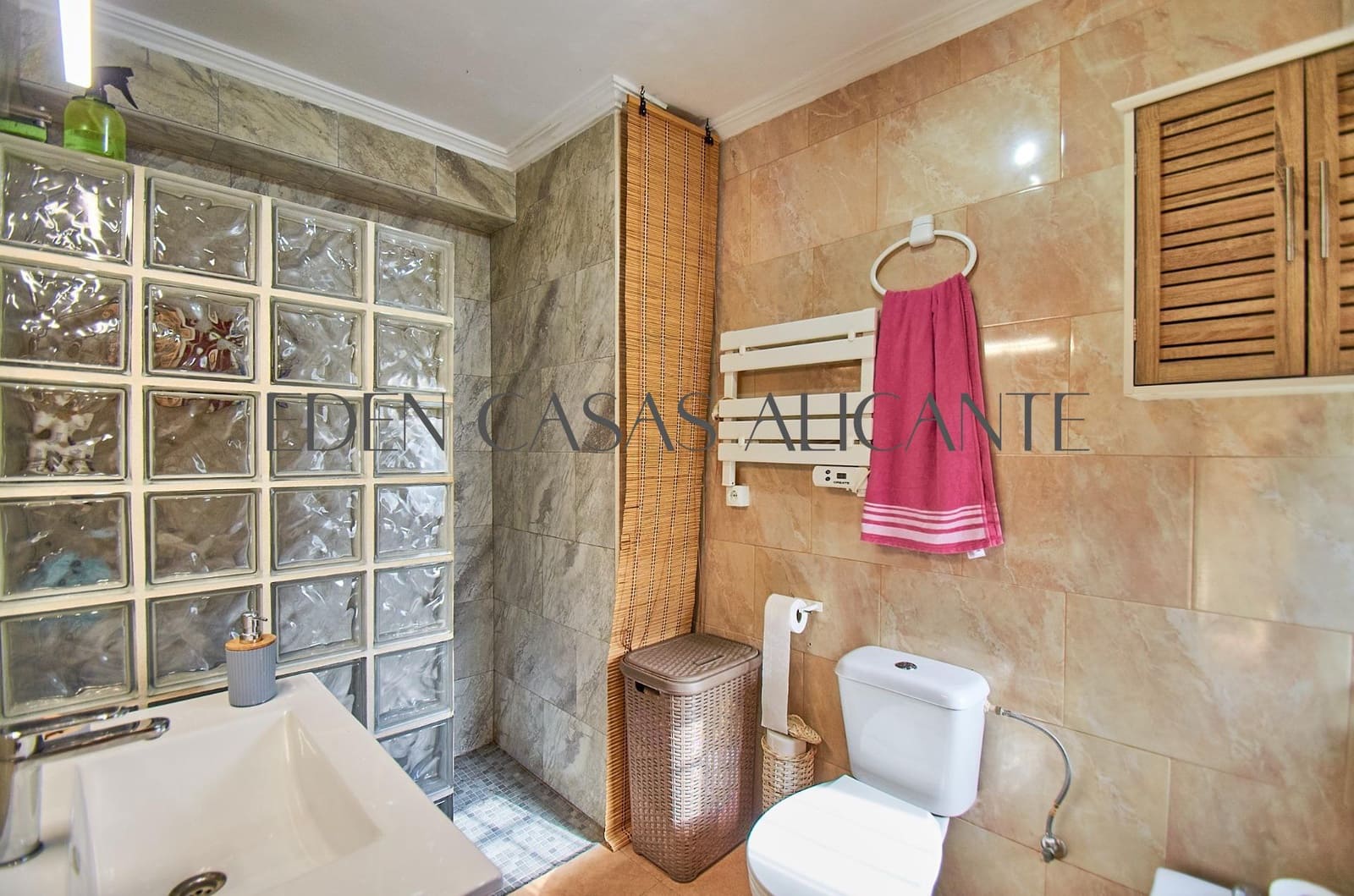 5 Zimmer Finca/Landgut zu verkaufen in Busot mit Pool Garage - 425.000 € (Ref: 10165187)