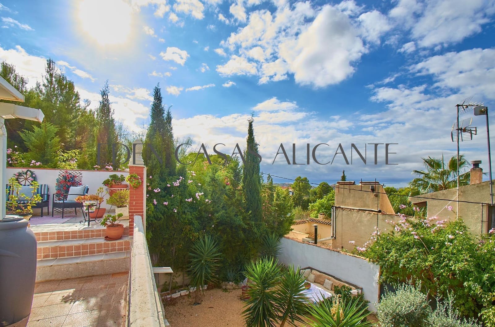 5 Zimmer Finca/Landgut zu verkaufen in Busot mit Pool Garage - 425.000 € (Ref: 10165187)