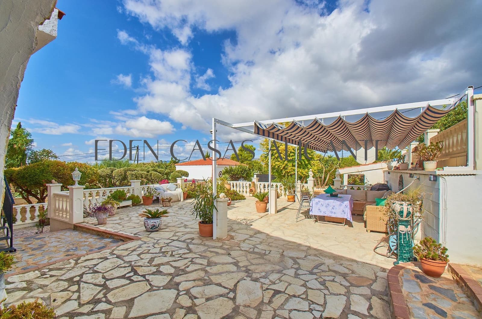 5 Zimmer Finca/Landgut zu verkaufen in Busot mit Pool Garage - 425.000 € (Ref: 10165187)