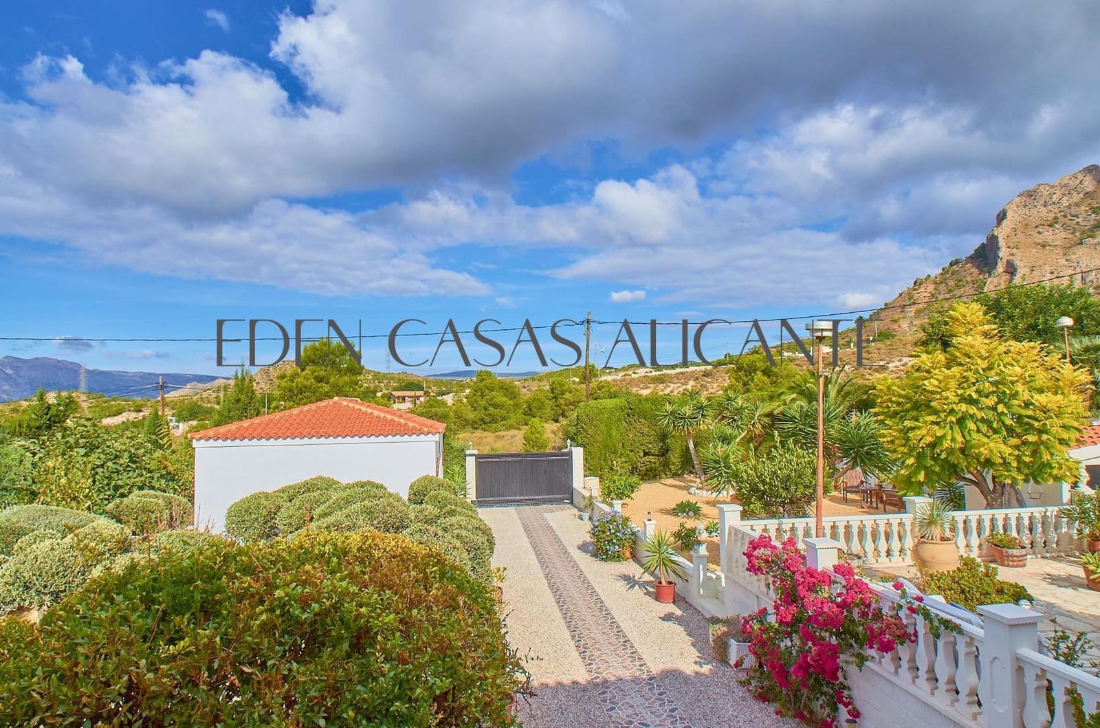 5 Zimmer Finca/Landgut zu verkaufen in Busot mit Pool Garage - 425.000 € (Ref: 10165187)