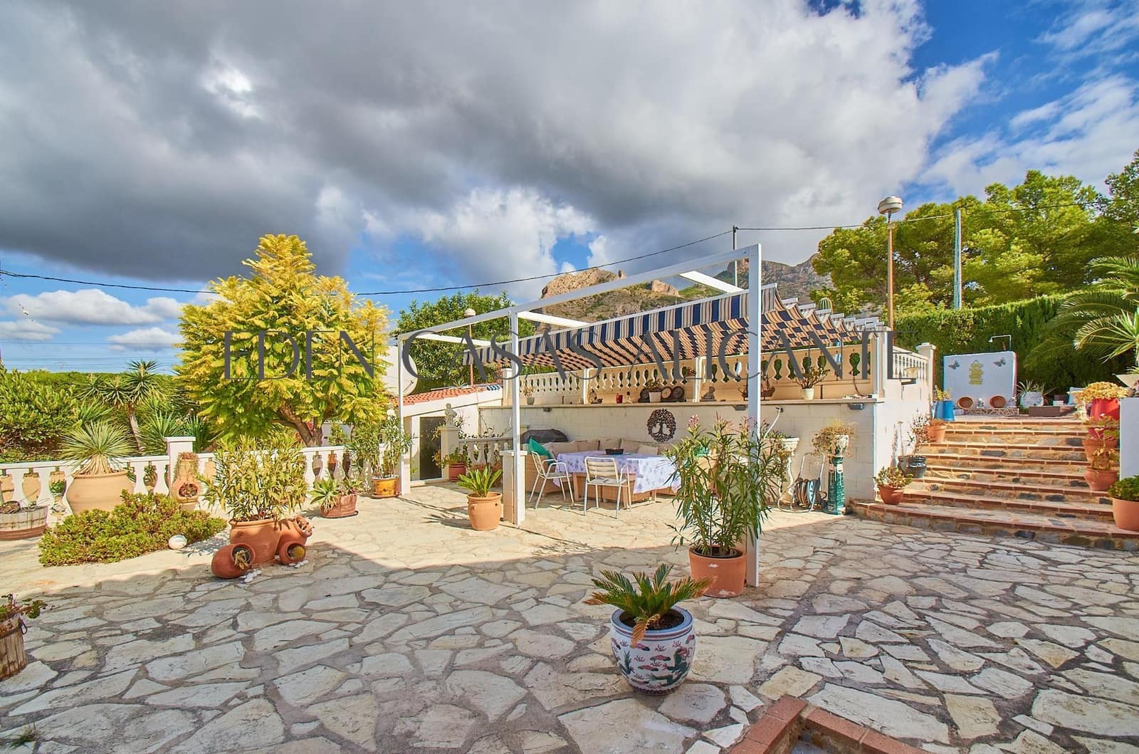 5 Zimmer Finca/Landgut zu verkaufen in Busot mit Pool Garage - 425.000 € (Ref: 10165187)
