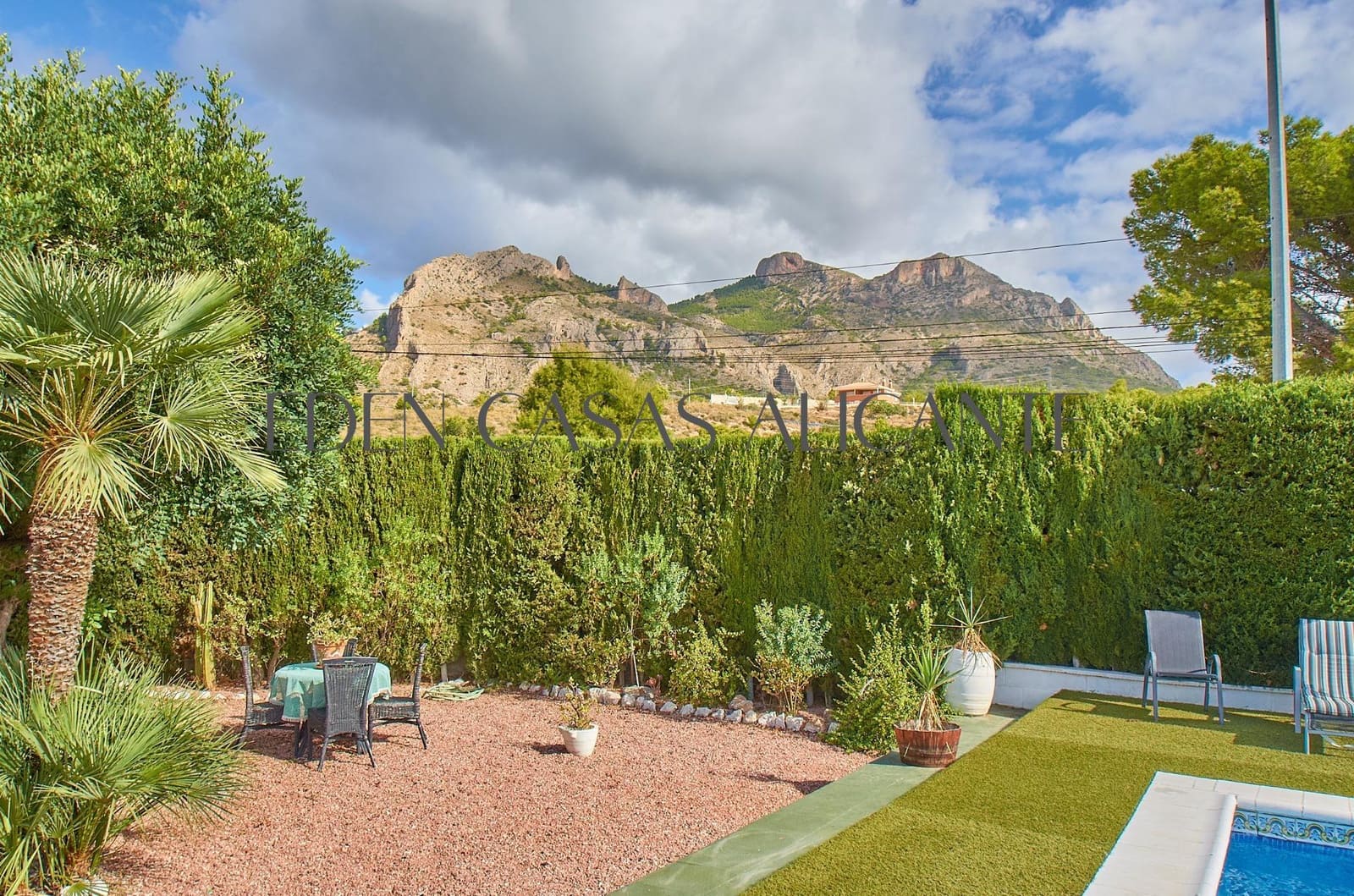 5 Zimmer Finca/Landgut zu verkaufen in Busot mit Pool Garage - 425.000 € (Ref: 10165187)
