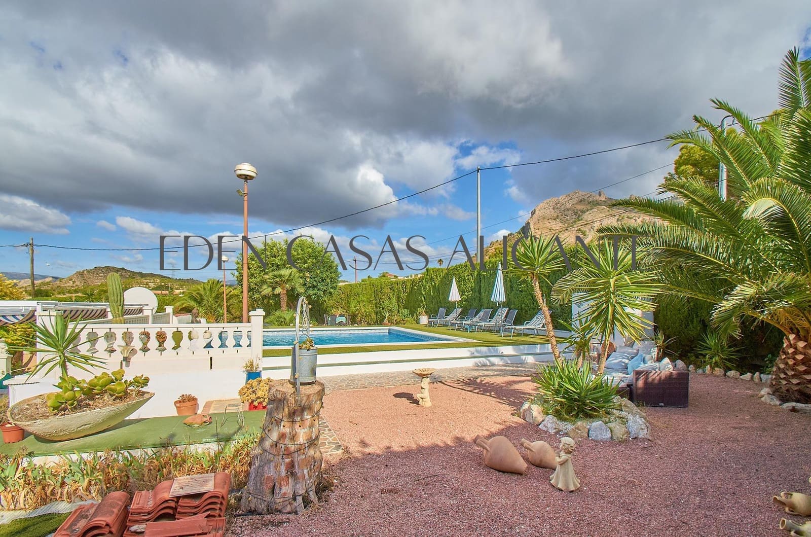 5 Zimmer Finca/Landgut zu verkaufen in Busot mit Pool Garage - 425.000 € (Ref: 10165187)