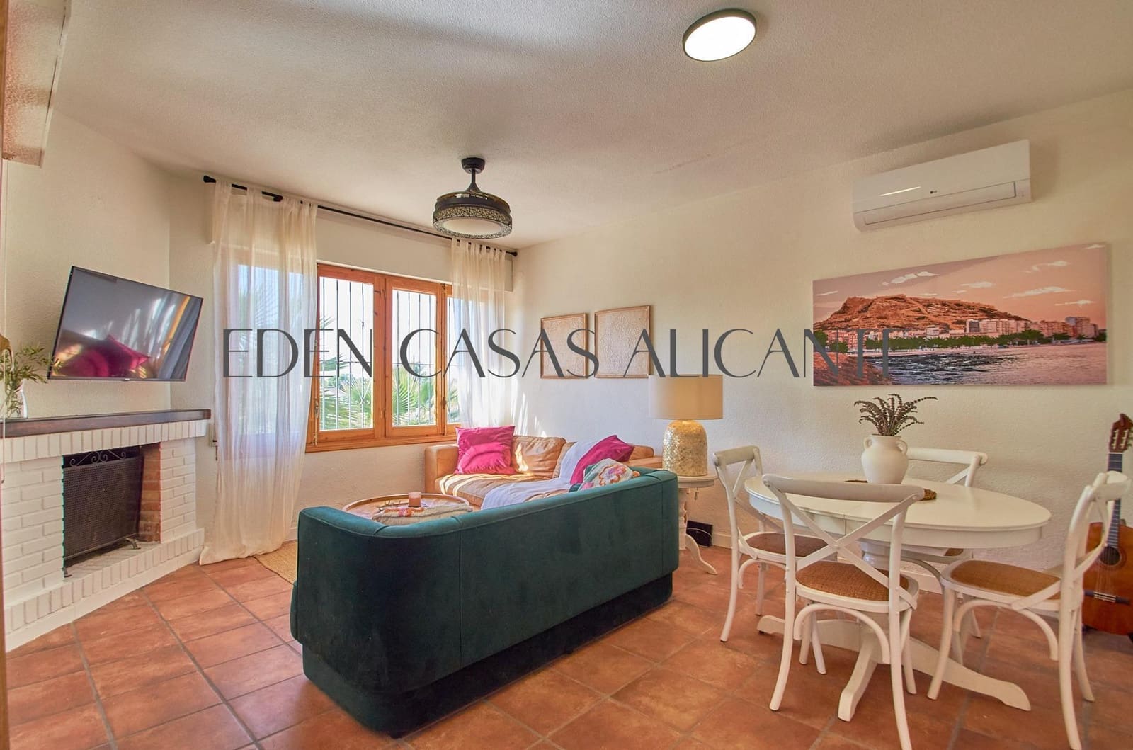 3 bedroom Villa for sale in Busot with pool garage - € 435,000 (Ref: 10168647)
