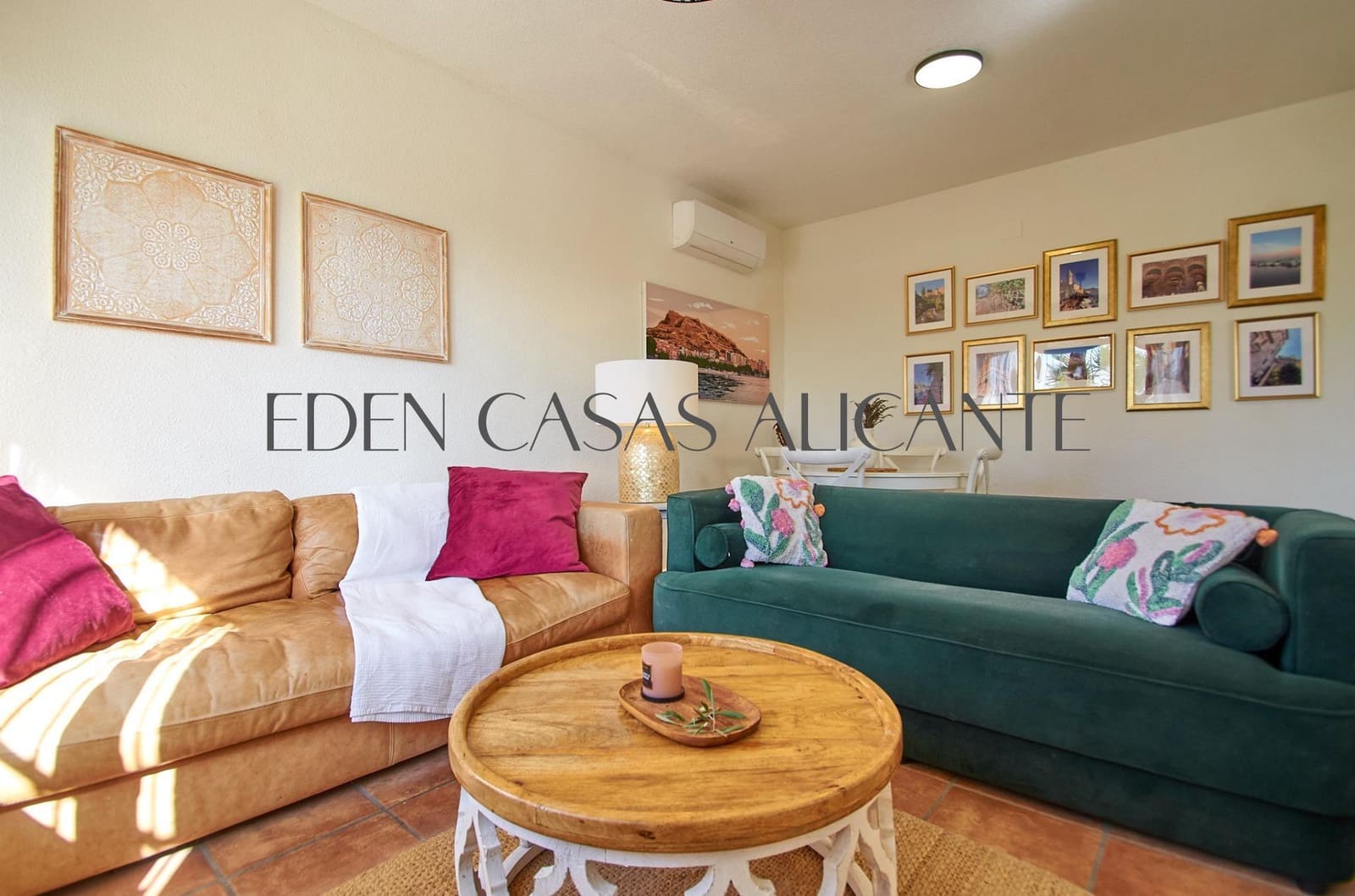 3 bedroom Villa for sale in Busot with pool garage - € 435,000 (Ref: 10168647)