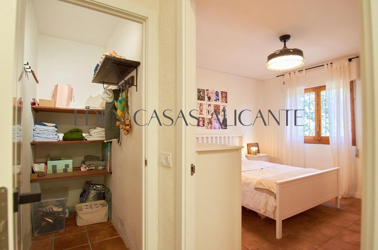 3 bedroom Villa for sale in Busot with pool garage - € 435,000 (Ref: 10168647)