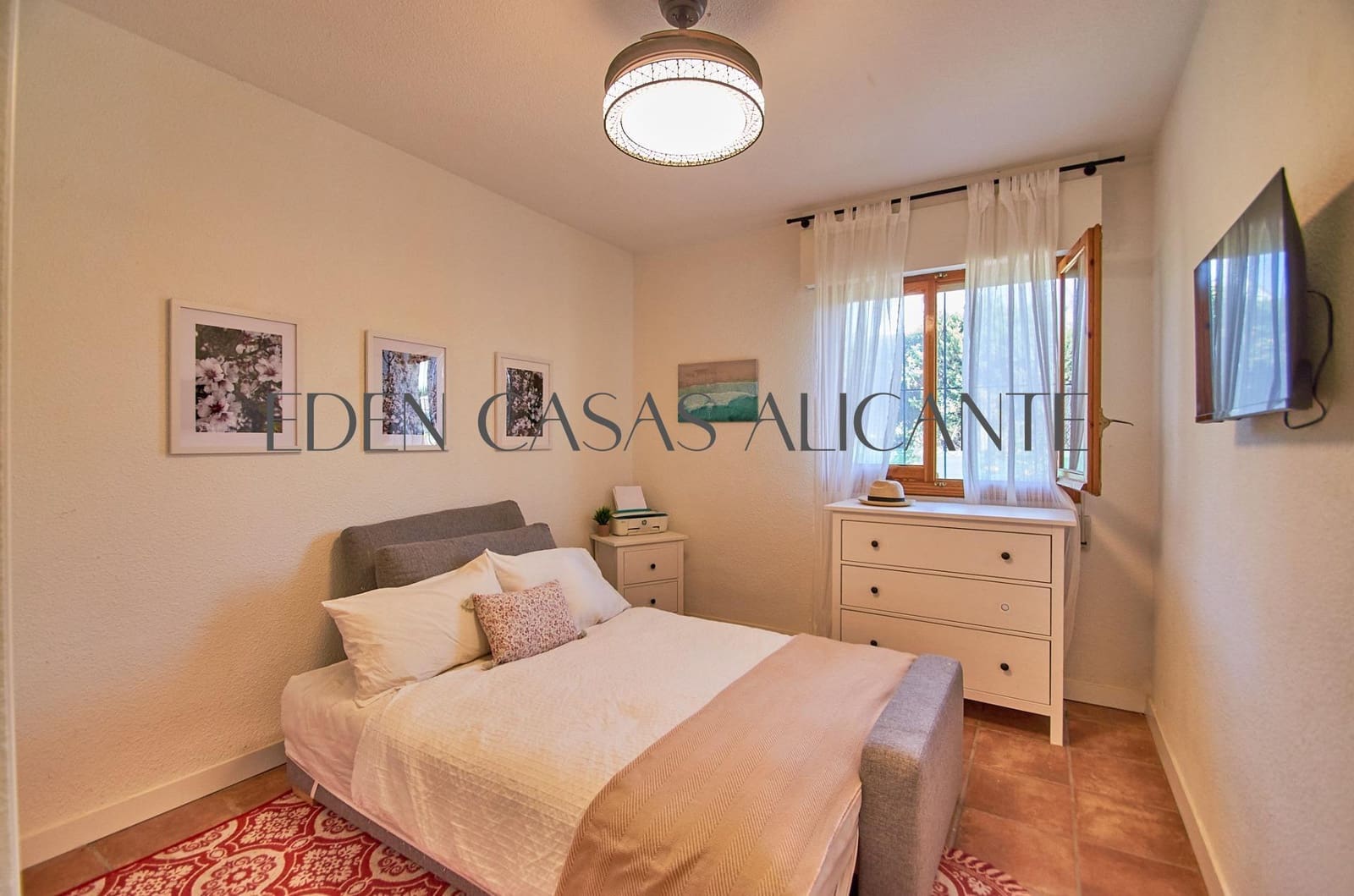3 bedroom Villa for sale in Busot with pool garage - € 435,000 (Ref: 10168647)