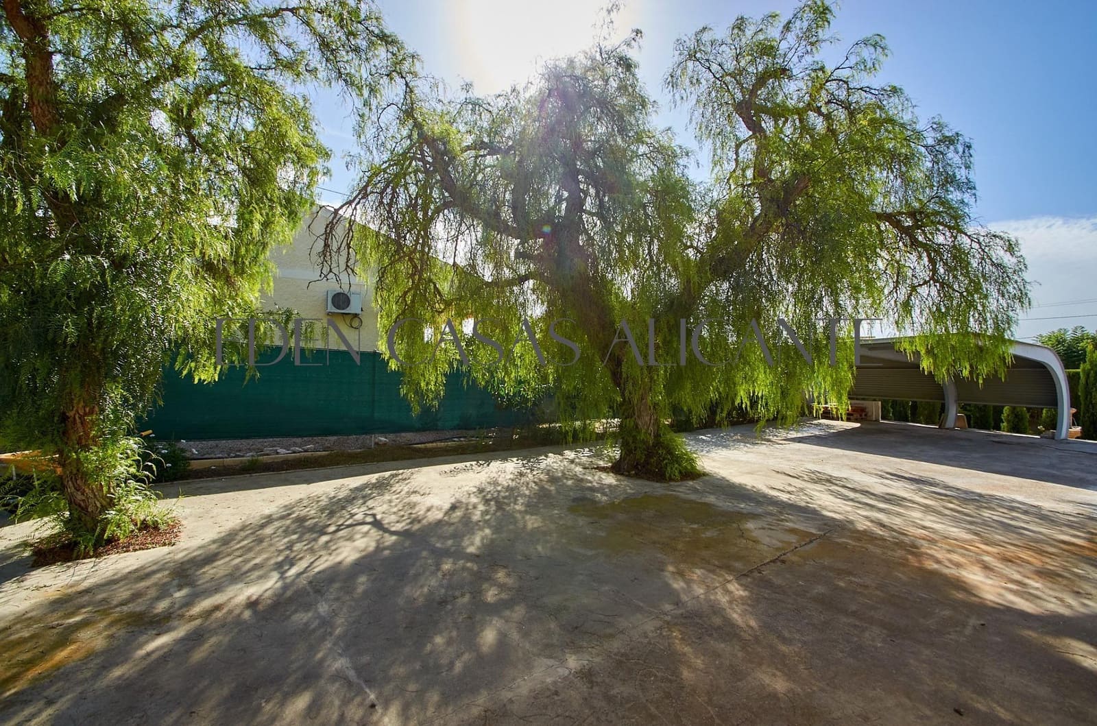 3 bedroom Villa for sale in Busot with pool garage - € 435,000 (Ref: 10168647)