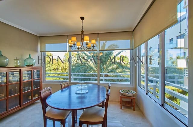 3 makuuhuone Huoneisto myytävänä paikassa Playa de Muchavista, El Campello mukana uima-altaan 
autotalli - 420 000 € (Ref: 10171891)