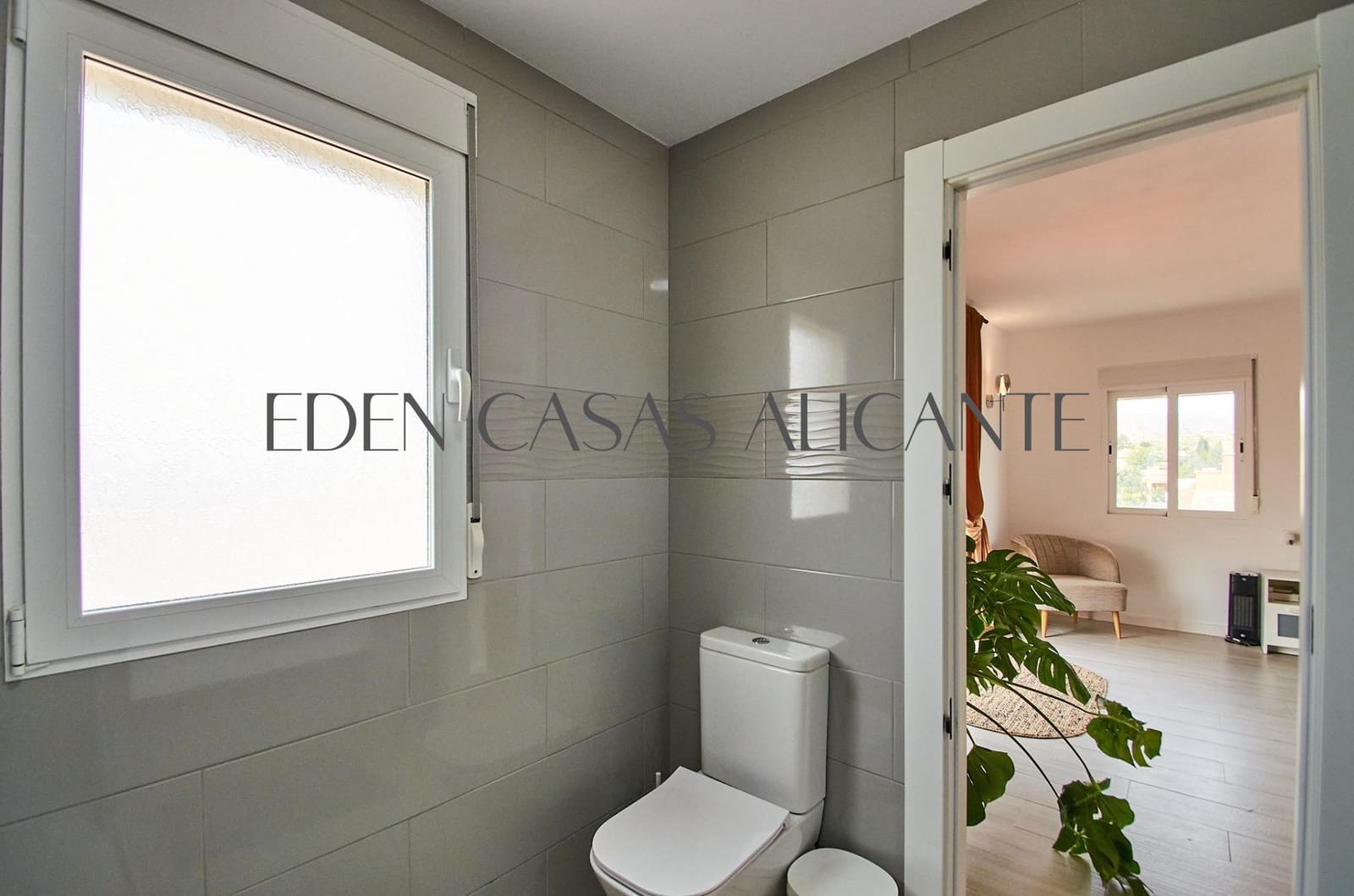 4 chambre Villa/Maison à vendre à Busot avec piscine - 525 000 € (Ref: 7773663)