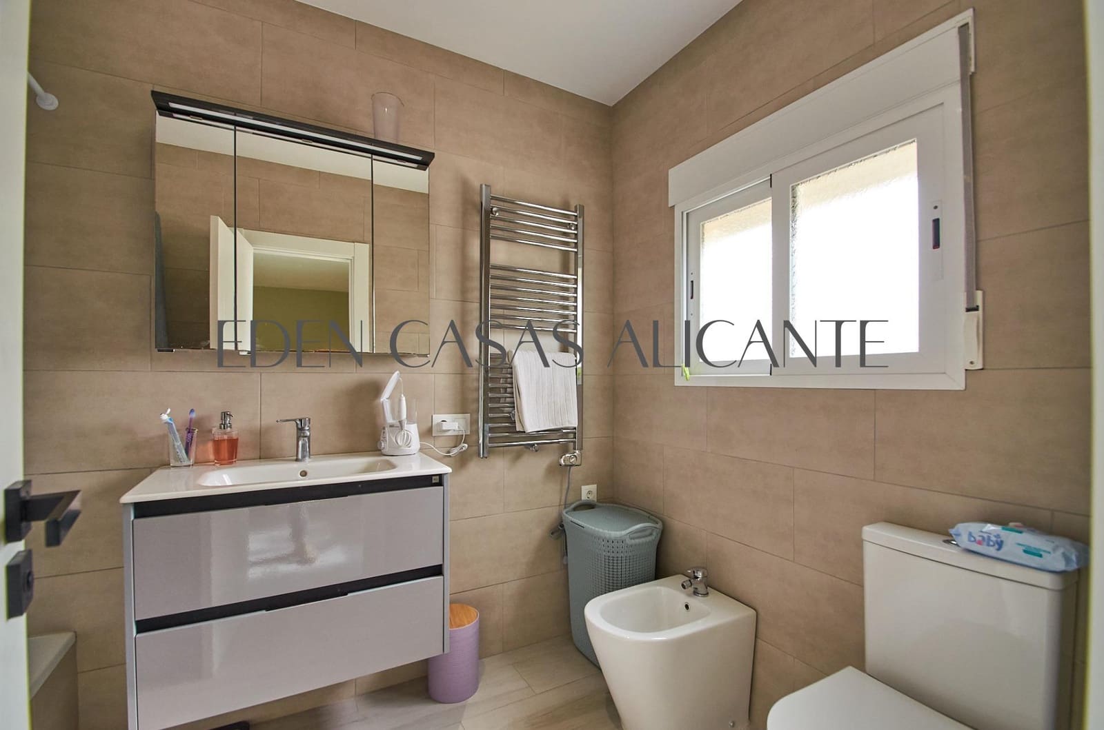 4 chambre Villa/Maison à vendre à Busot avec piscine - 525 000 € (Ref: 7773663)