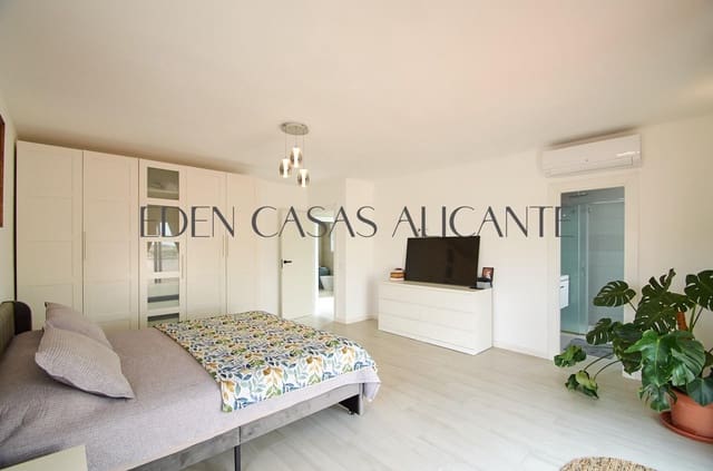 4 chambre Villa/Maison à vendre à Busot avec piscine - 525 000 € (Ref: 7773663)