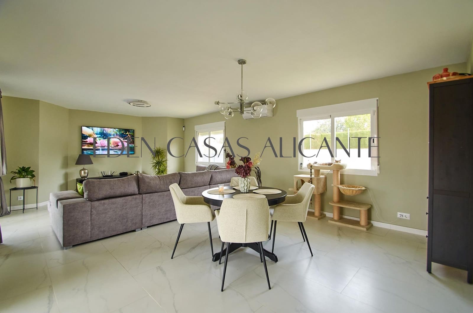 4 chambre Villa/Maison à vendre à Busot avec piscine - 525 000 € (Ref: 7773663)