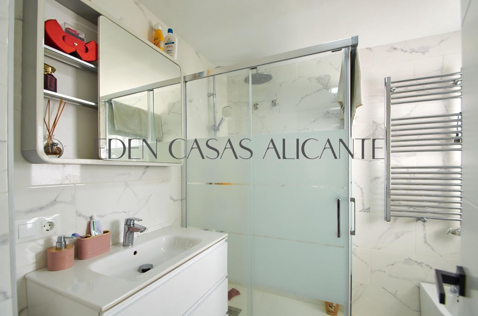 4 chambre Villa/Maison à vendre à Busot avec piscine - 525 000 € (Ref: 7773663)