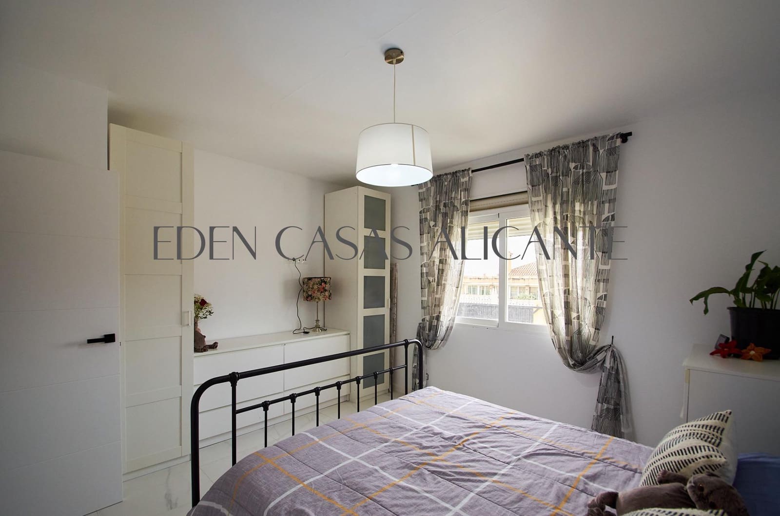 4 chambre Villa/Maison à vendre à Busot avec piscine - 525 000 € (Ref: 7773663)