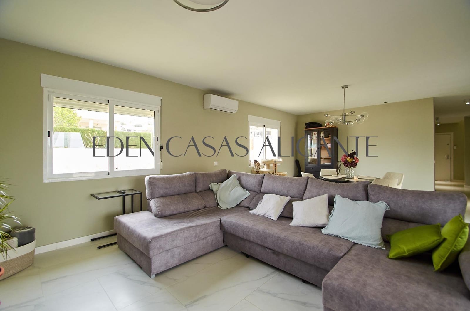 4 chambre Villa/Maison à vendre à Busot avec piscine - 525 000 € (Ref: 7773663)