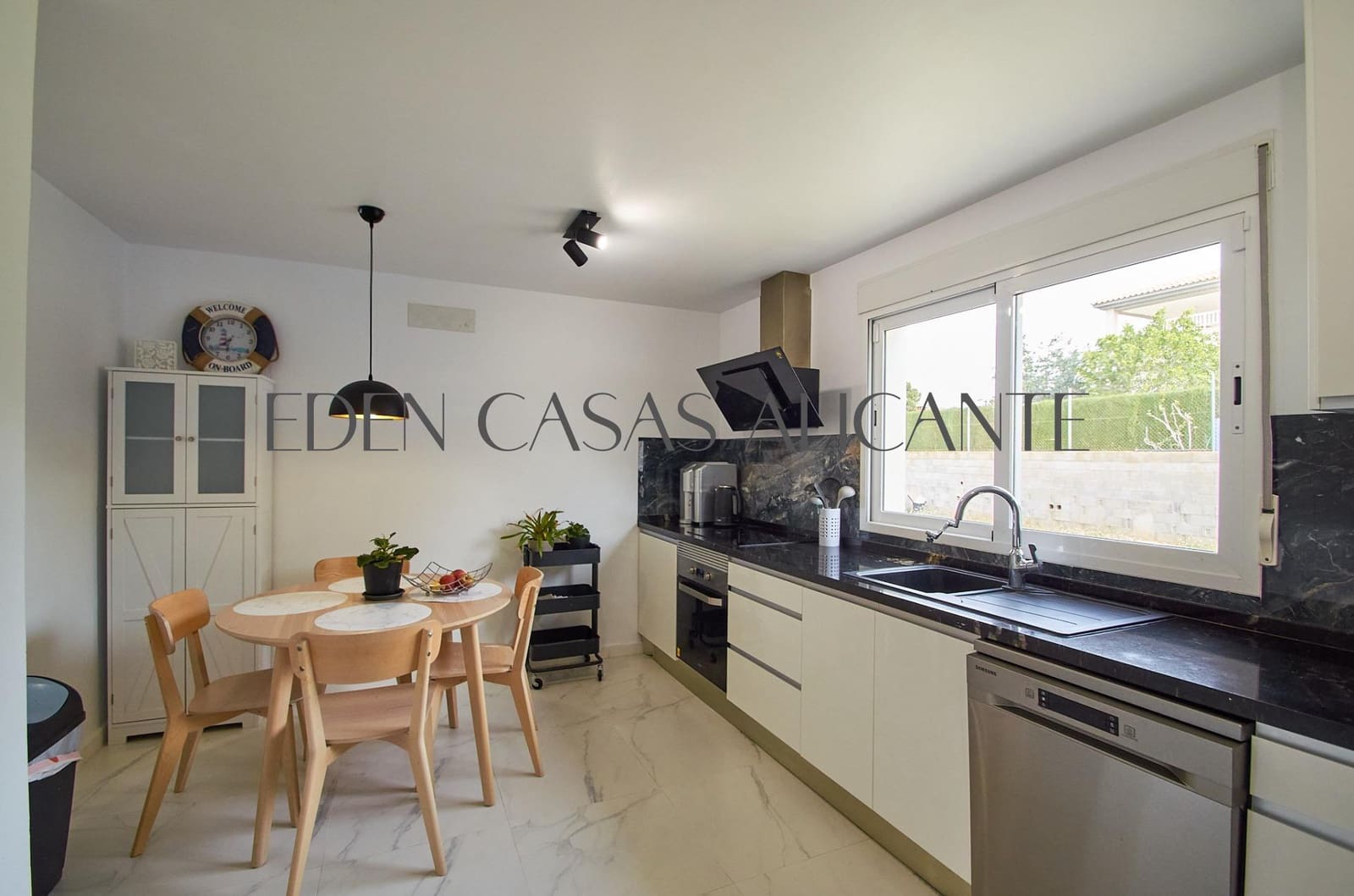 4 chambre Villa/Maison à vendre à Busot avec piscine - 525 000 € (Ref: 7773663)