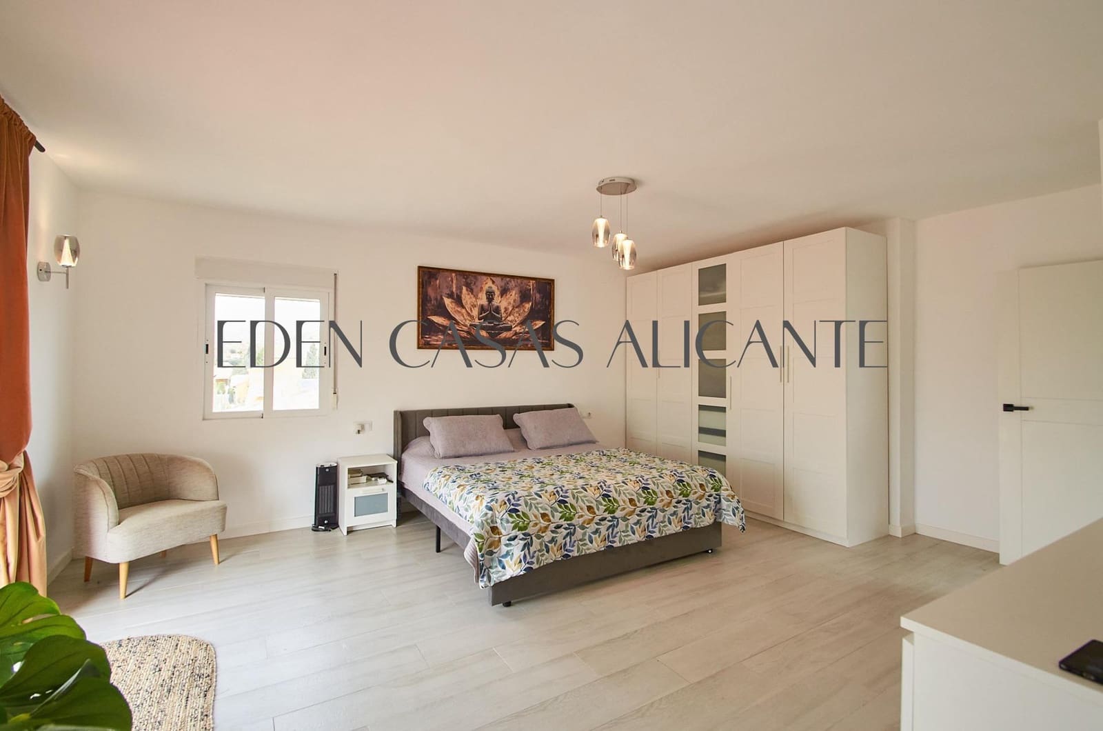 4 bedroom Villa for sale in Busot with pool - € 525,000 (Ref: 7773663)