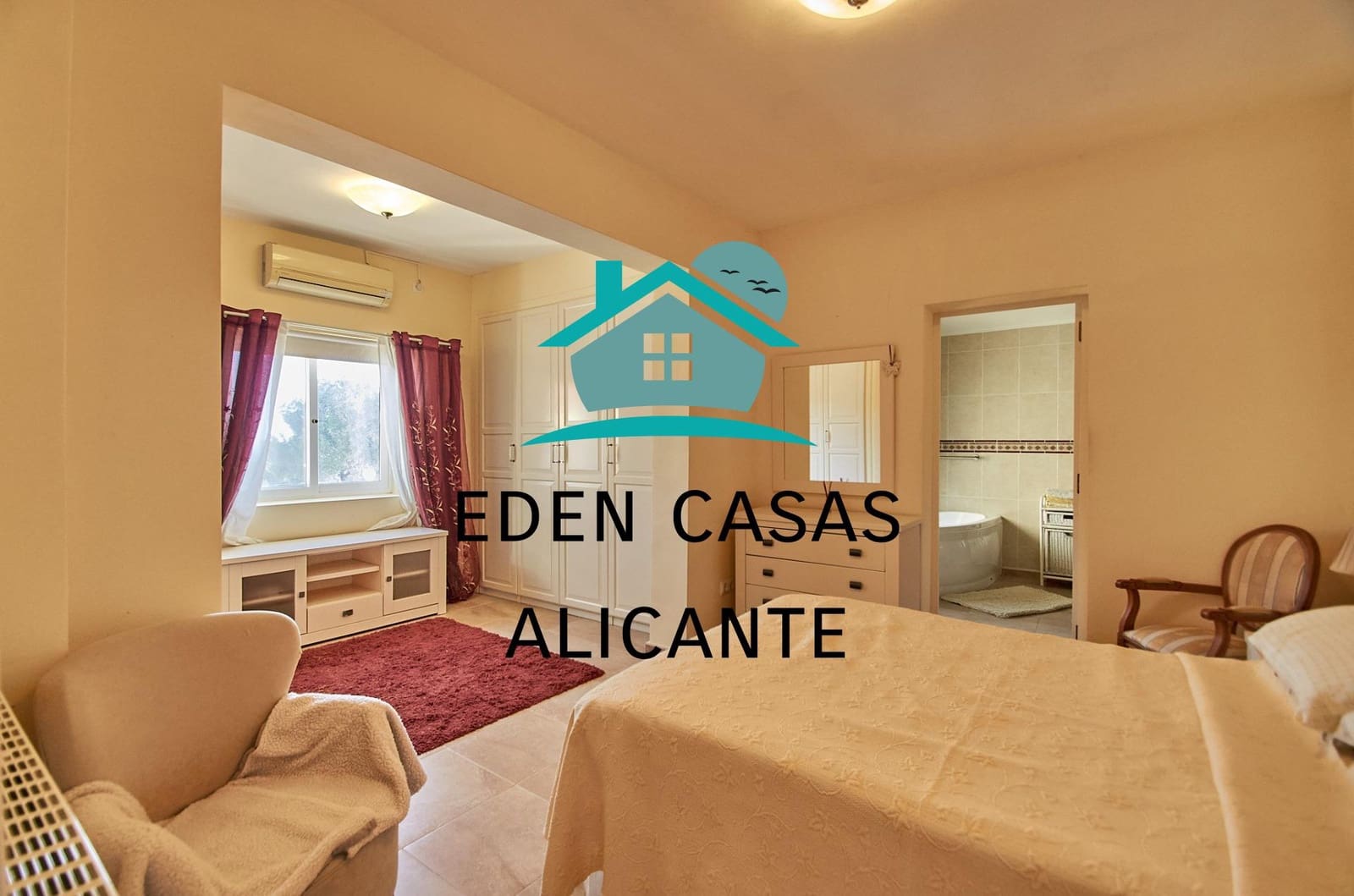 4 slaapkamer Villa te koop in El Campello met zwembad garage - € 385.000 (Ref: 8252116)