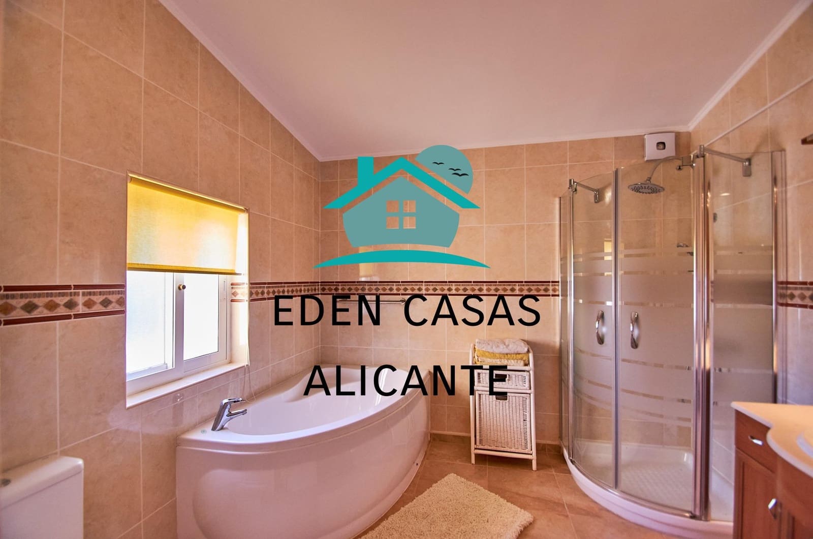 4 slaapkamer Villa te koop in El Campello met zwembad garage - € 385.000 (Ref: 8252116)