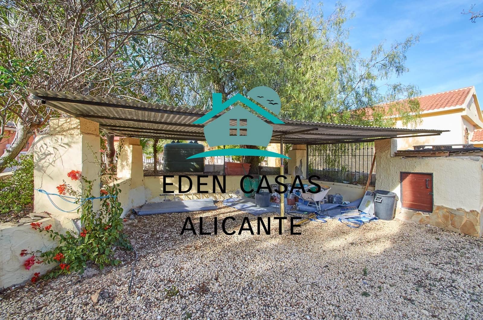 4 slaapkamer Villa te koop in El Campello met zwembad garage - € 385.000 (Ref: 8252116)