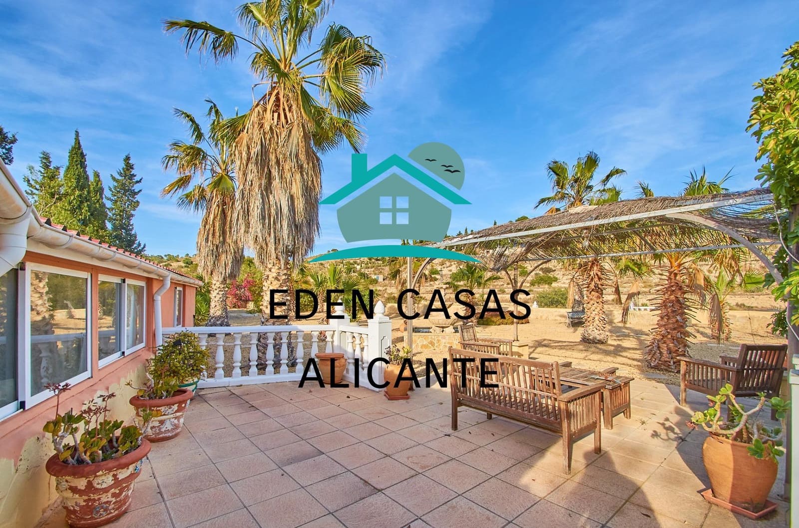 4 slaapkamer Villa te koop in El Campello met zwembad garage - € 385.000 (Ref: 8252116)