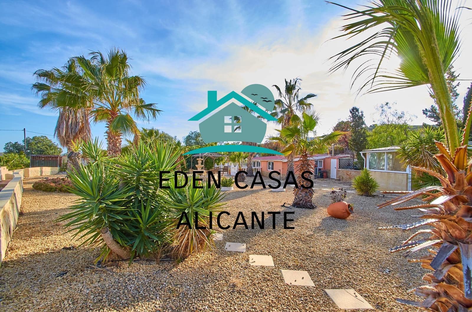 4 slaapkamer Villa te koop in El Campello met zwembad garage - € 385.000 (Ref: 8252116)