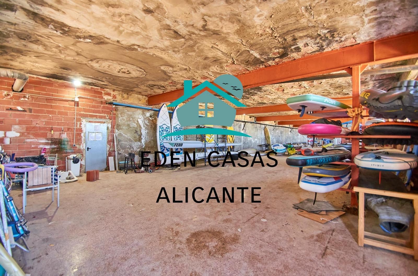 4 chambre Appartement à vendre à Playa de San Juan avec piscine - 620 000 € (Ref: 8333906)