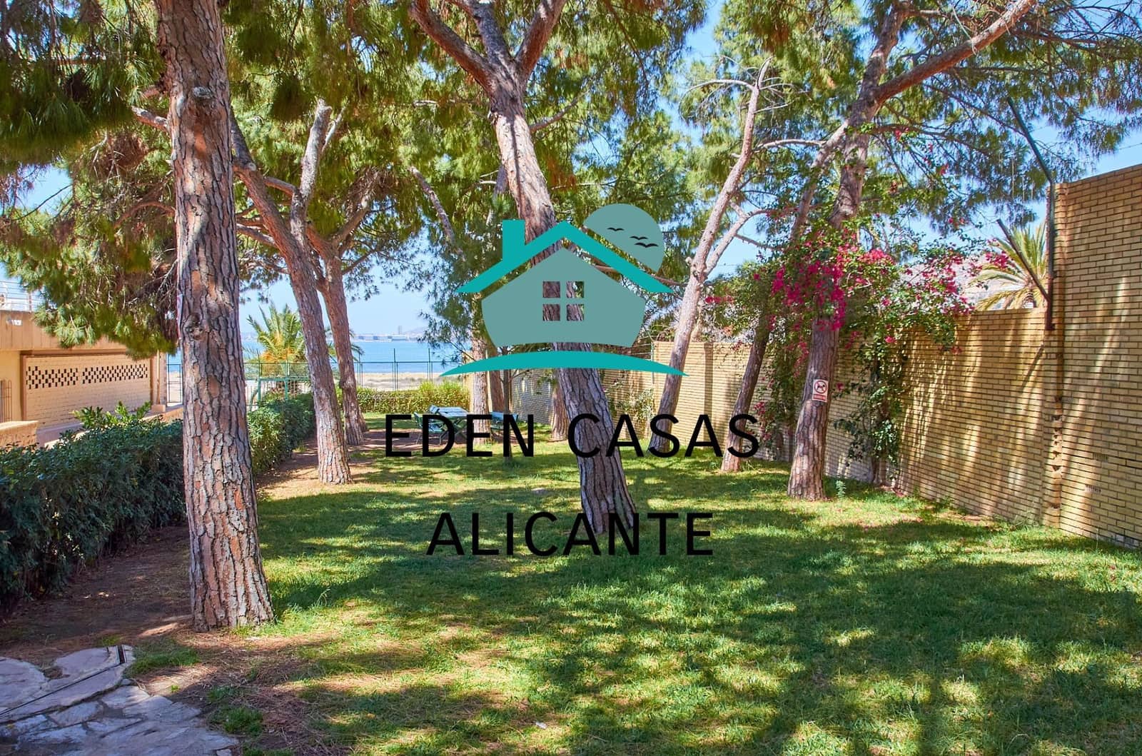 4 chambre Appartement à vendre à Playa de San Juan avec piscine - 620 000 € (Ref: 8333906)