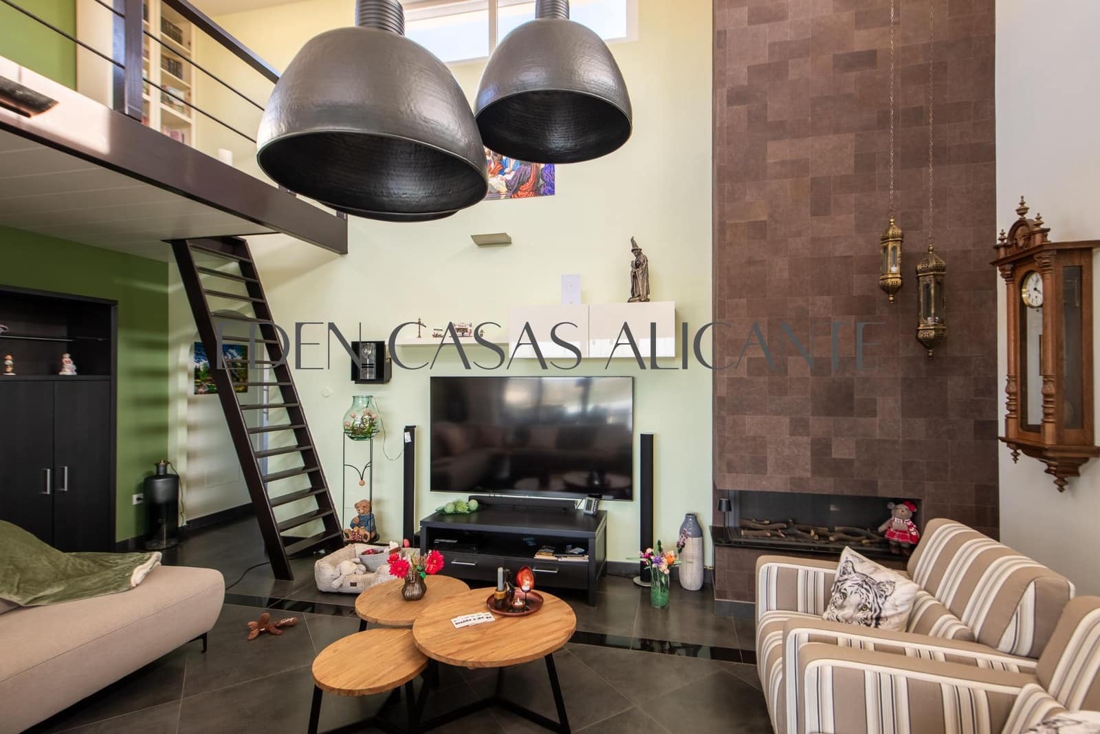 5 soveværelse Villa til salg i Aguaderas med swimmingpool garage - € 650.000 (Ref: 8741595)