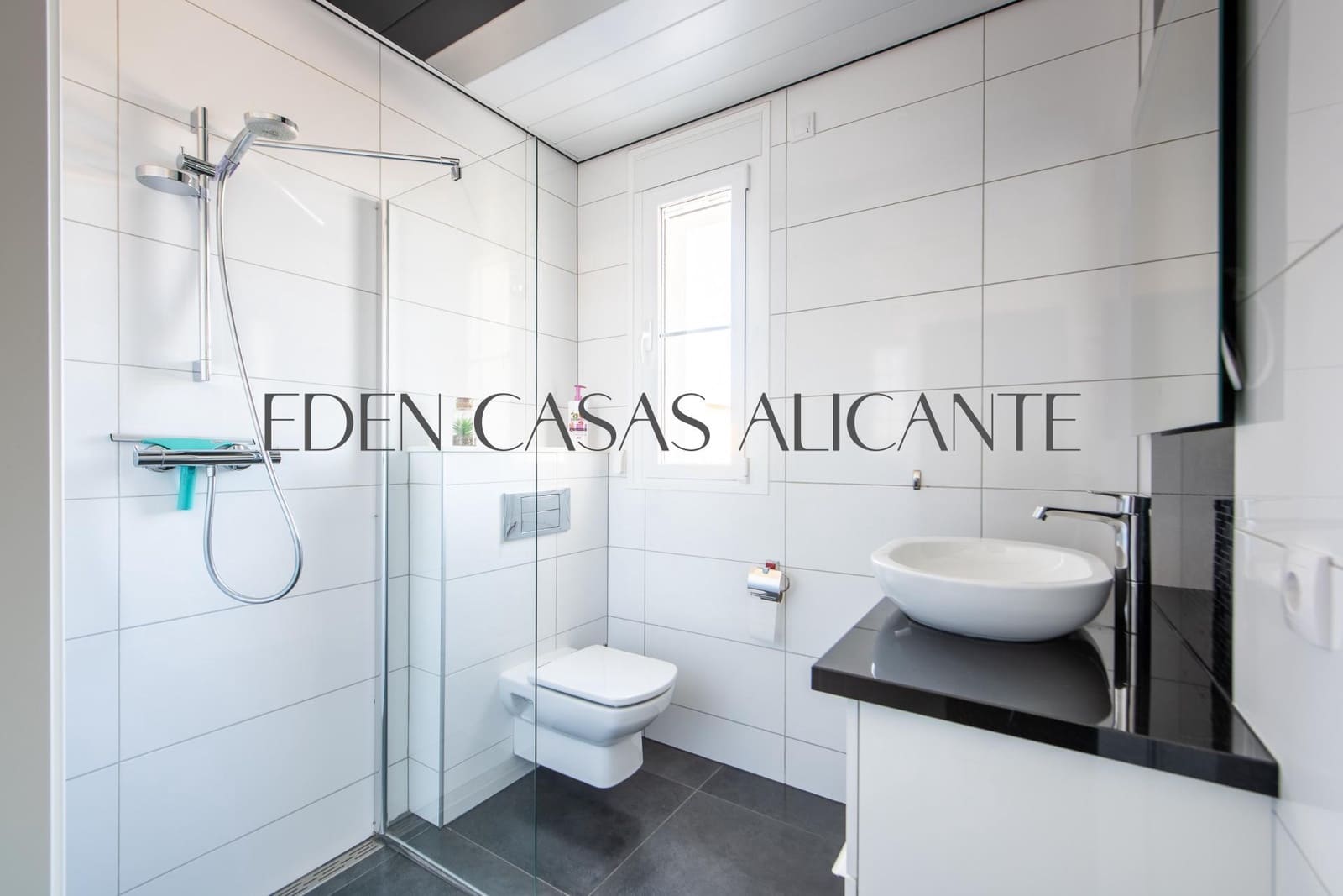 5 soveværelse Villa til salg i Aguaderas med swimmingpool garage - € 650.000 (Ref: 8741595)