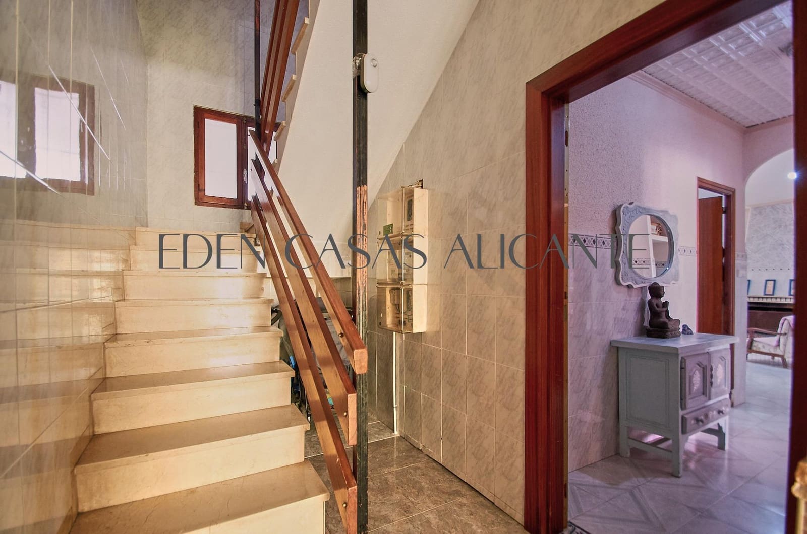 9 slaapkamer Villa te koop in El Campello - € 435.000 (Ref: 8822607)