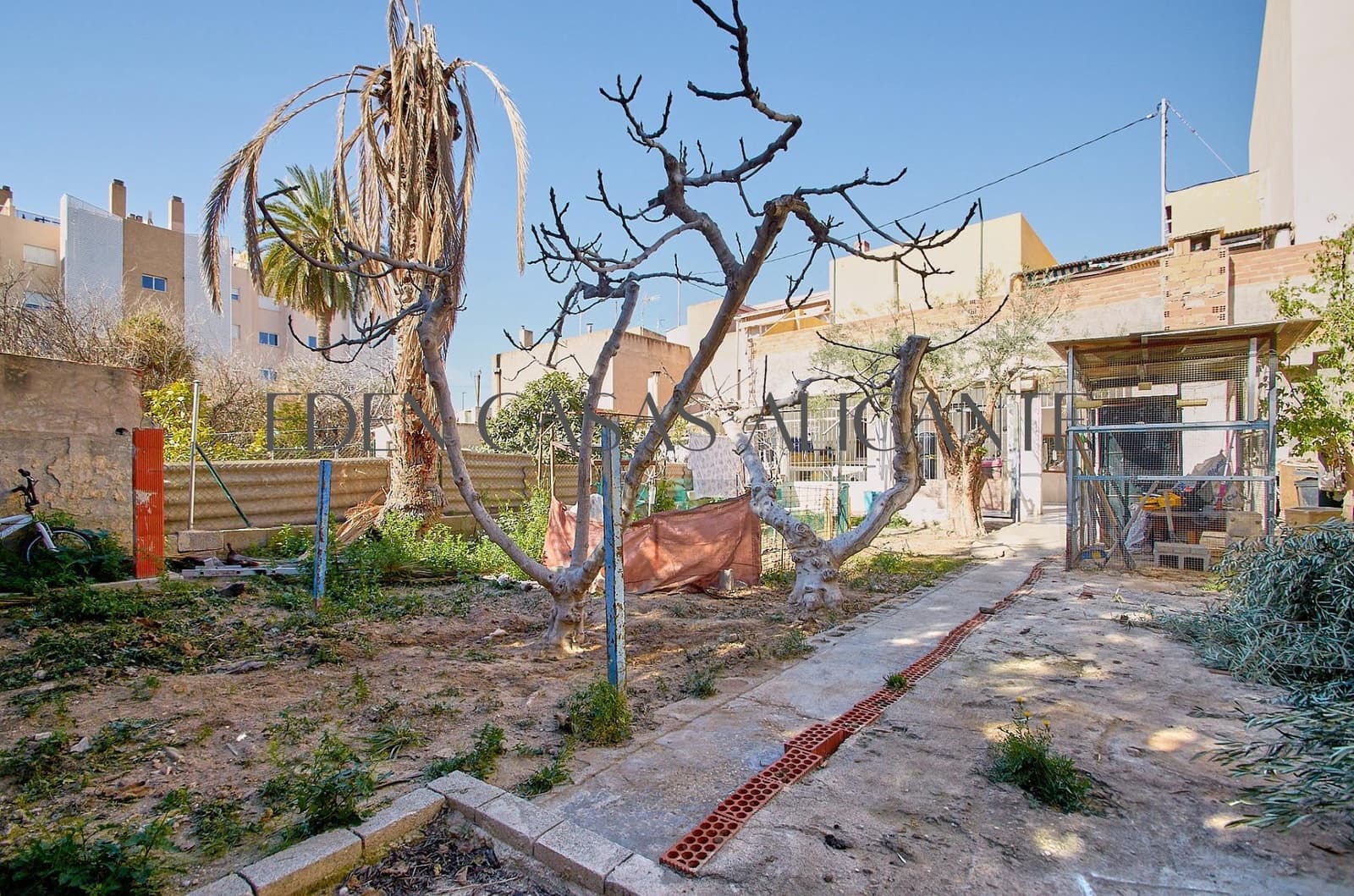 9 slaapkamer Villa te koop in El Campello - € 435.000 (Ref: 8822607)